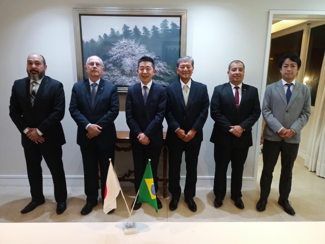 Fábrica de Material de Comunicações e Eletrônica recebe a visita do Cônsul-Geral do Japão no Rio de Janeiro
