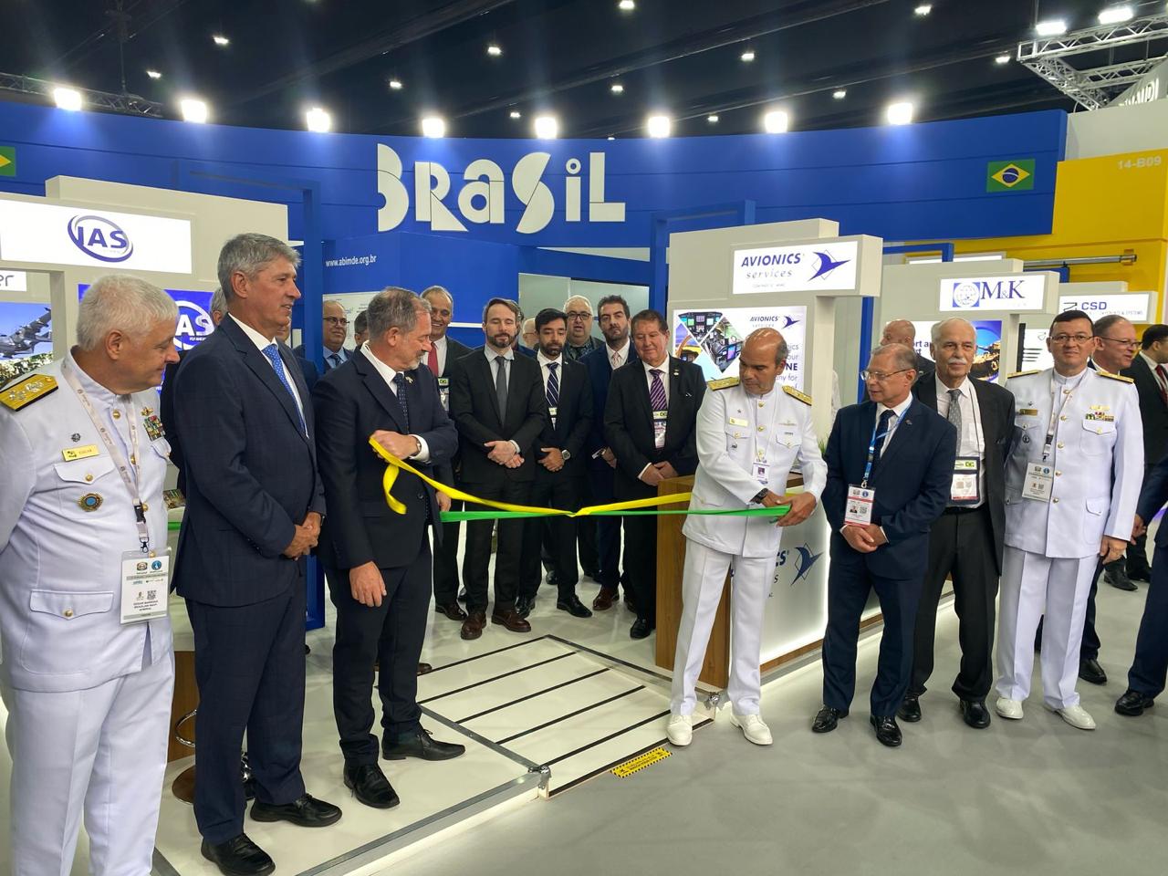 A IMBEL está presente na IDEX/NAVDEX em Abu Dhabi